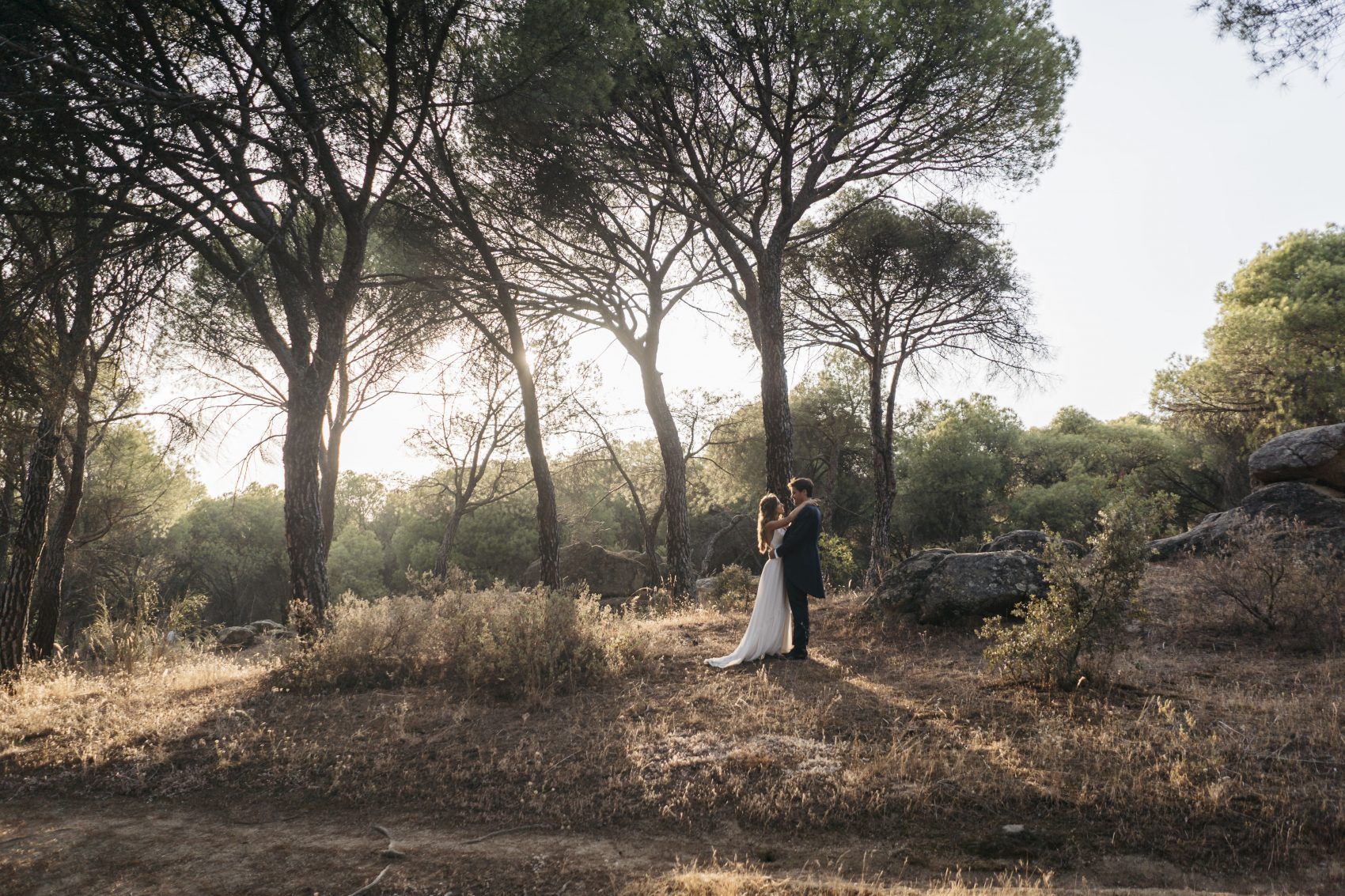 , PALOMA+JAVI-Boda &iacute;ntima al aire libre en San Mart&iacute;n de Valdeiglesias.