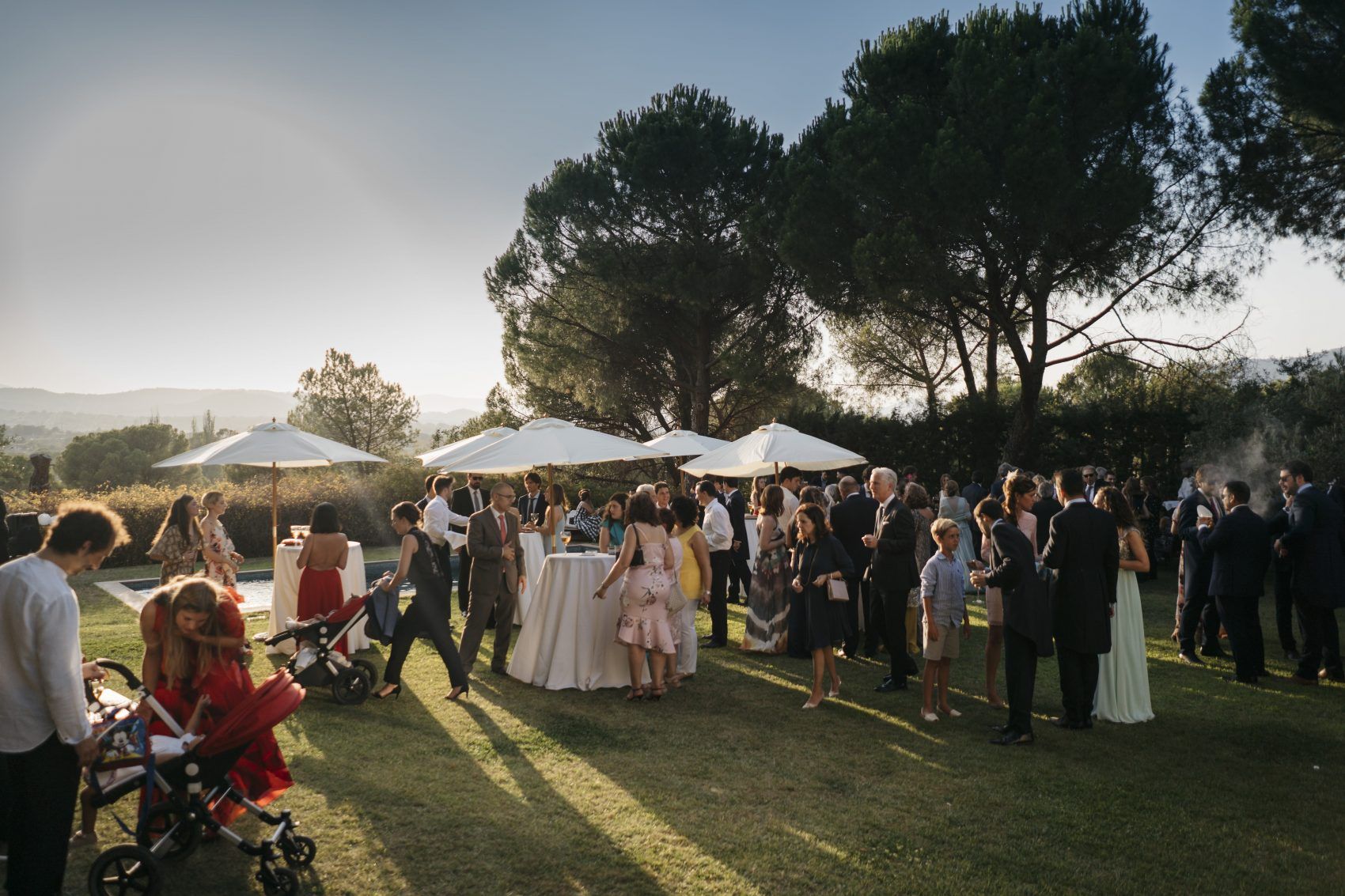 , PALOMA+JAVI-Boda &iacute;ntima al aire libre en San Mart&iacute;n de Valdeiglesias.