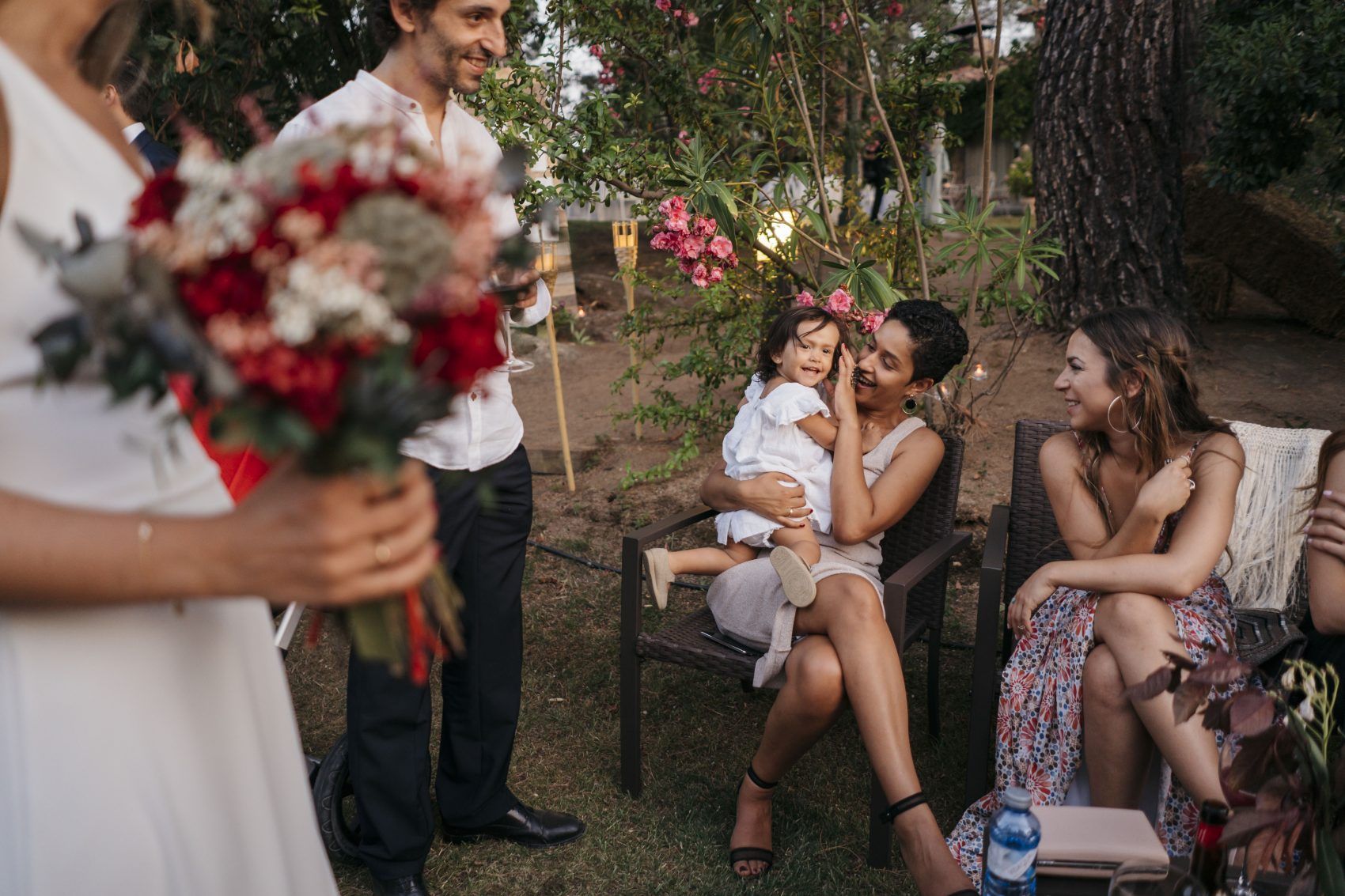 , PALOMA+JAVI-Boda &iacute;ntima al aire libre en San Mart&iacute;n de Valdeiglesias.
